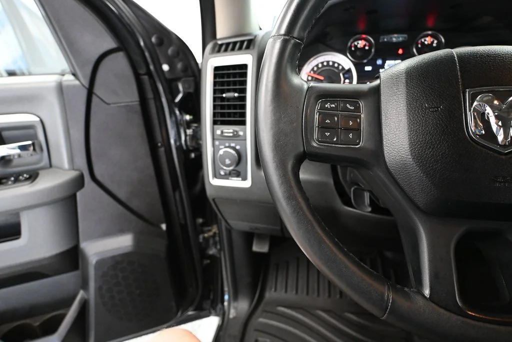 Used 2019 Black Ram Big Horn image 30