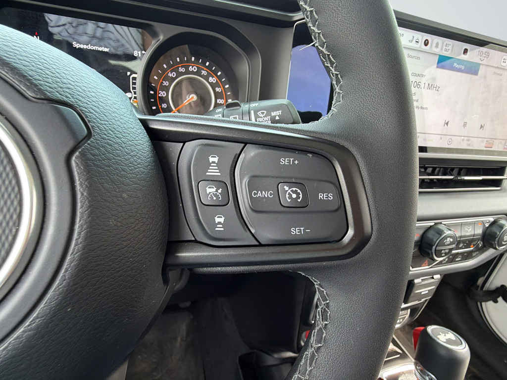 Used 2026 White Jeep Rubicon image 17