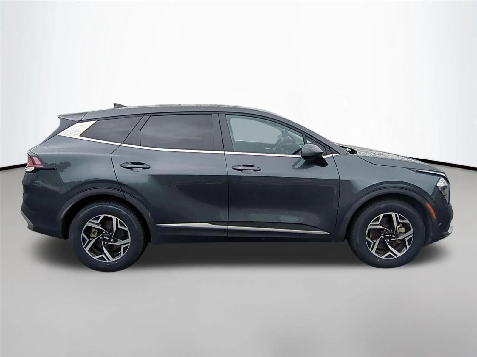 Used 2023 Gravity Gray Kia LX image 4