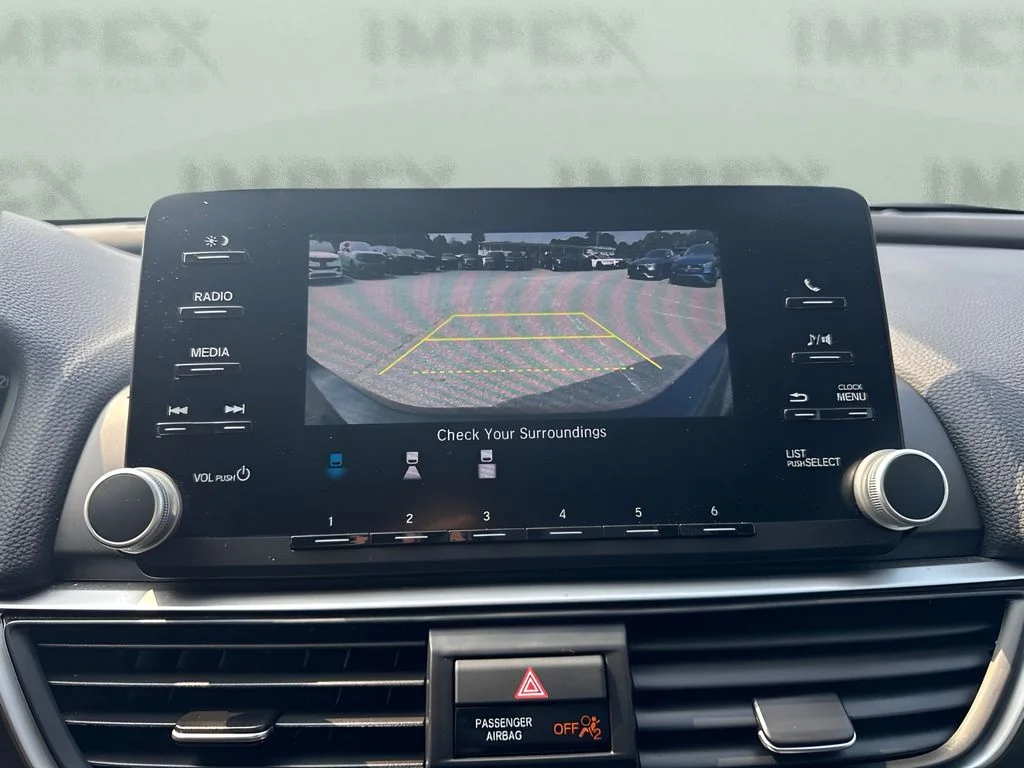 Used 2020  Honda LX image 10