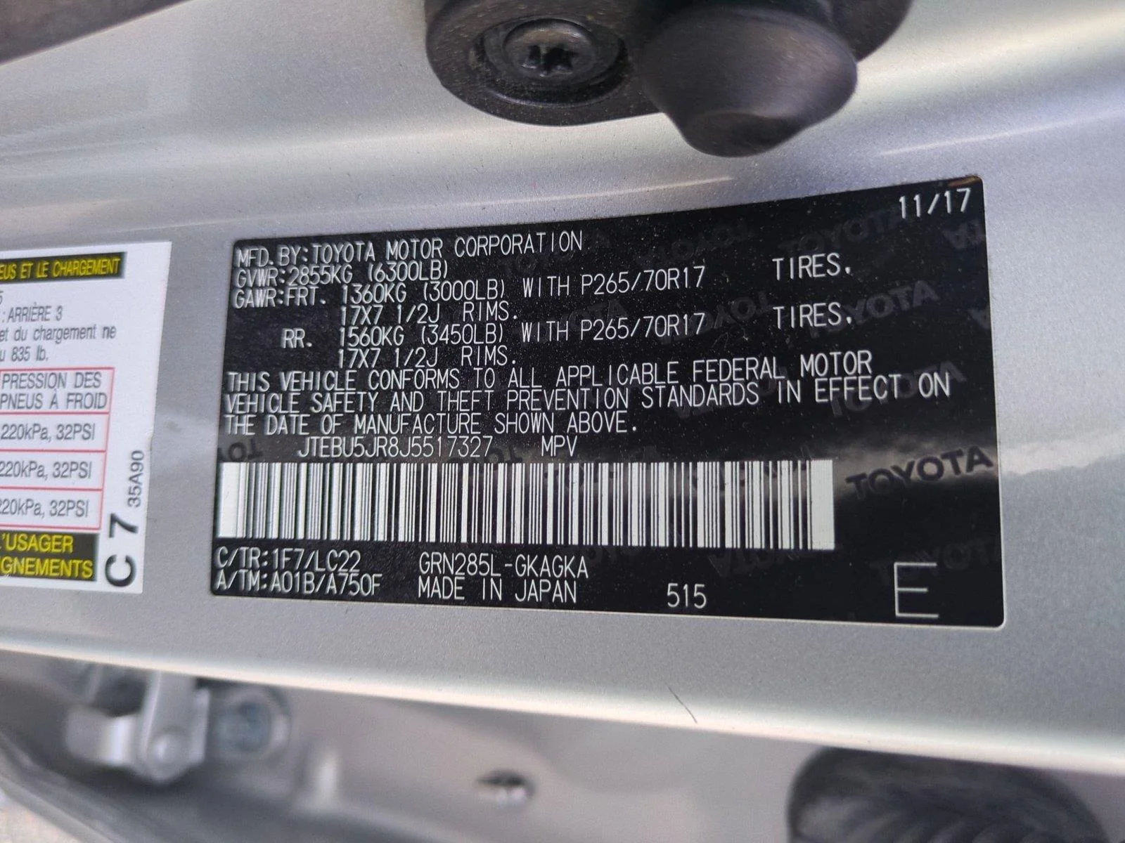 Used 2018 Classic Silver Metallic Toyota TRD Off-Road Premium image 40