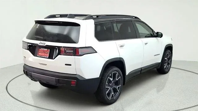 New 2026 Bright White Clear-Coat Exterior Paint Jeep Overland image 13
