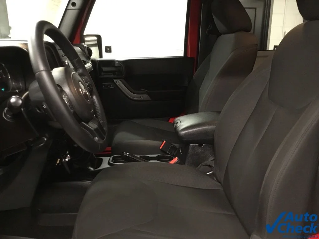 Used 2015 Red Jeep Sport image 24