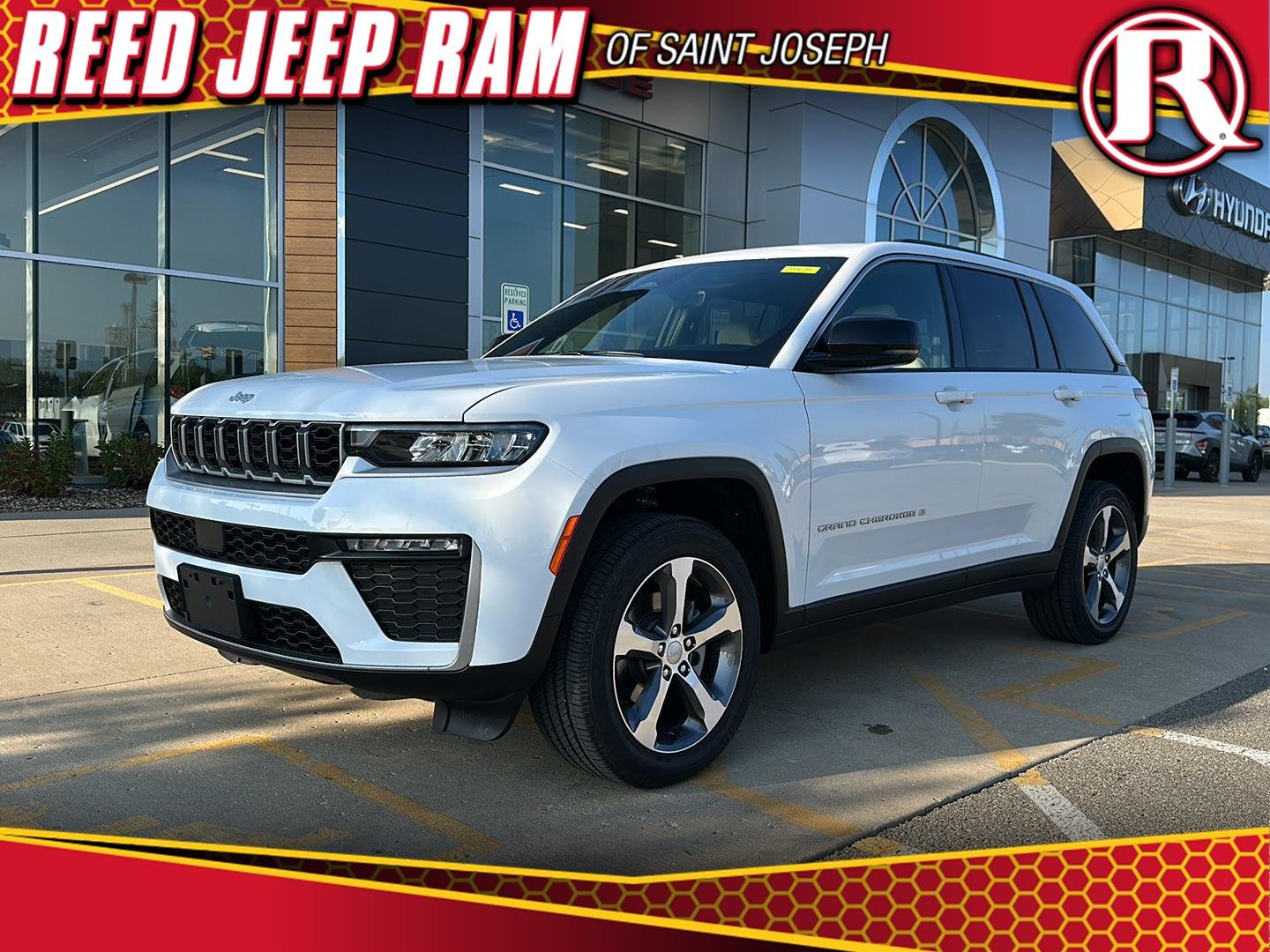 New 2026 Bright White Clear-Coat Exterior Paint Jeep Limited image 1