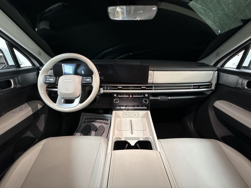 Used 2026 White Hyundai SEL image 28