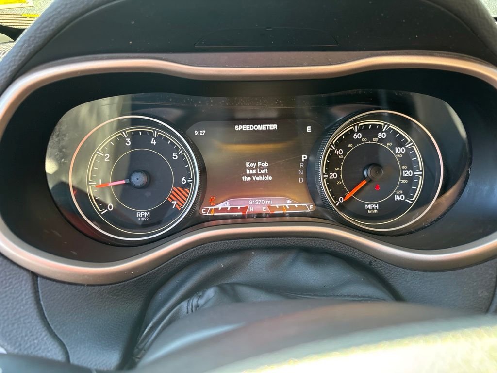 Used 2015 Black Jeep Limited image 25