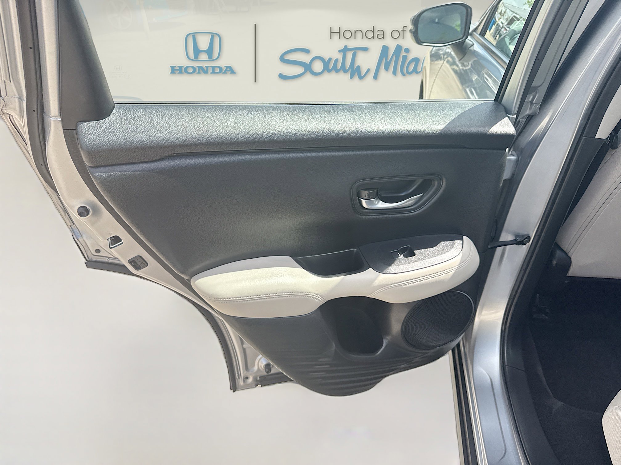 2023 Honda HR-V LX - Photo 24