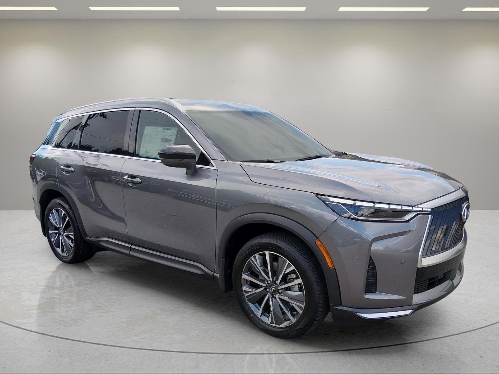 New 2027 GRAPHITE SHADOW INFINITI Luxe AWD image 7