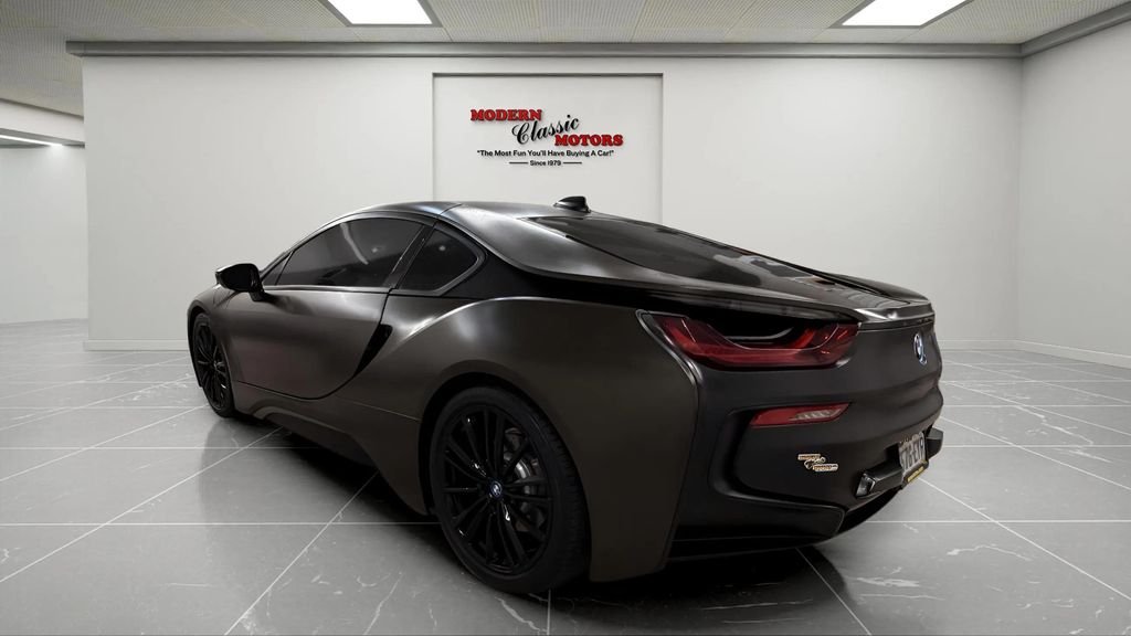 Used 2019 Gray BMW  image 8