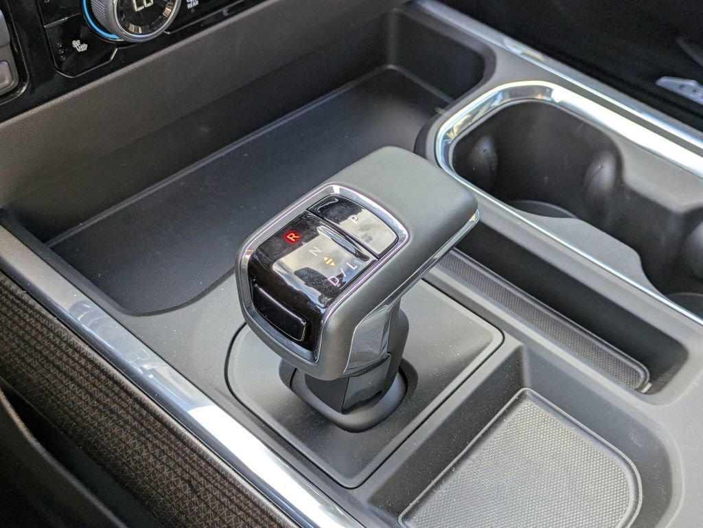 2025 Chevrolet Silverado 1500 LT - Photo 21