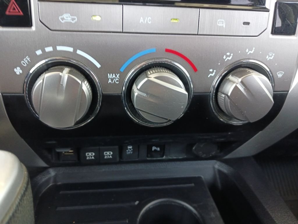 Used 2021 White Toyota SR5 image 23