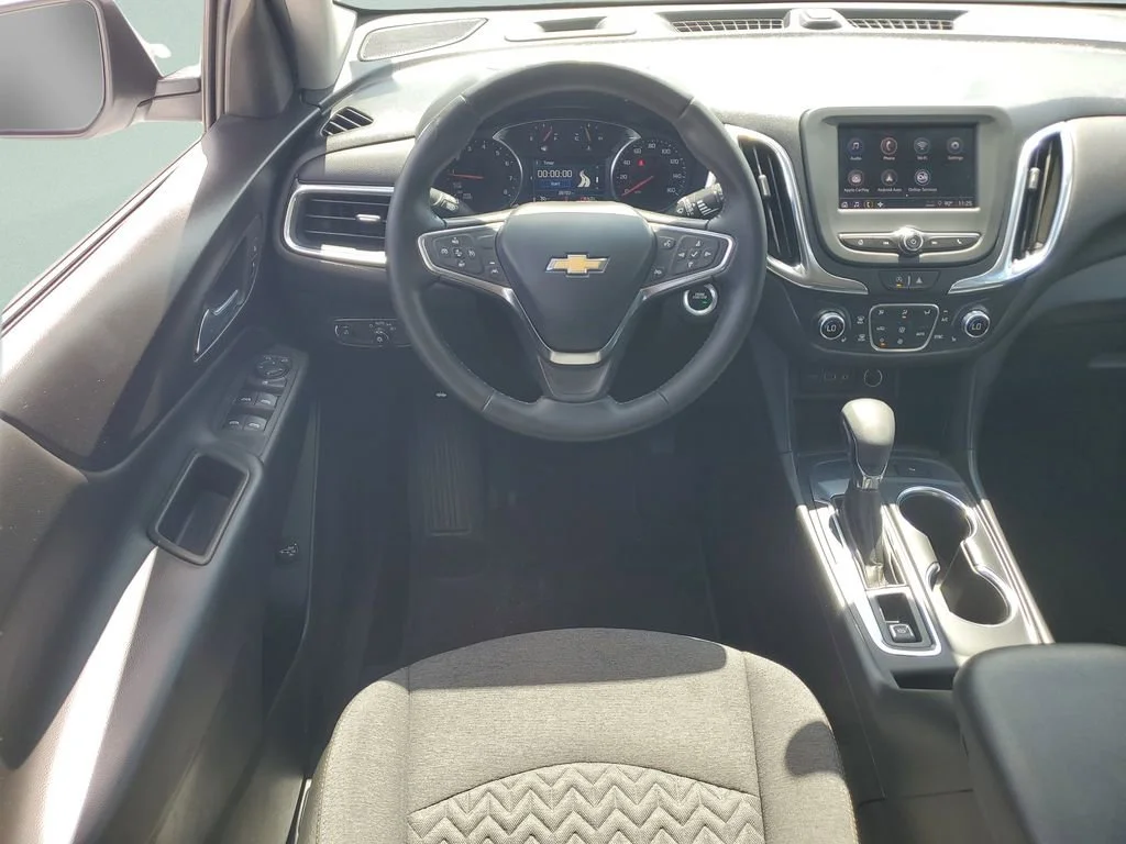 Used 2024 Summit White Chevrolet LT image 12