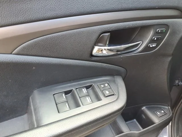 Used 2021 Gray Honda EX-L image 22