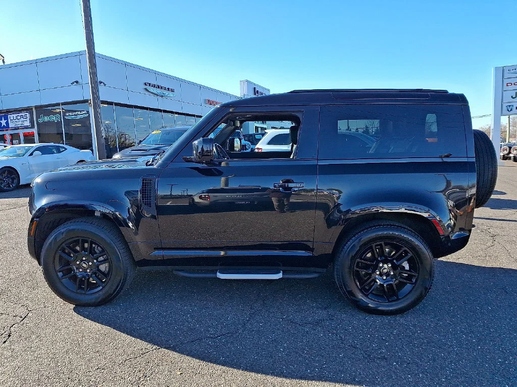 Used 2022  Land Rover X-Dynamic S image 7