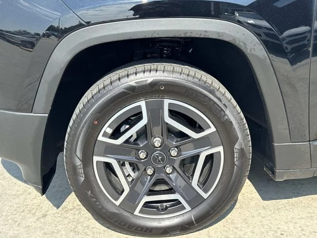 New 2026 Black Jeep Laredo image 4
