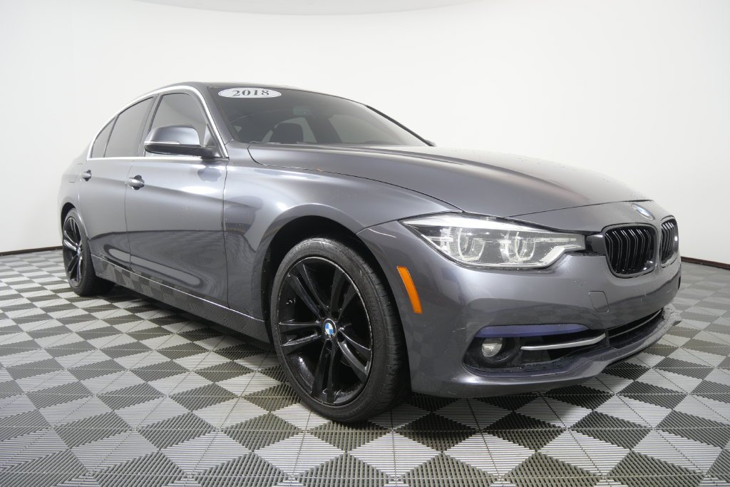 Used 2018 Mineral Gray Metallic BMW 330i image 2