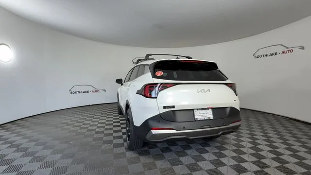 New 2026 Snow White Pearl Kia EX image 7