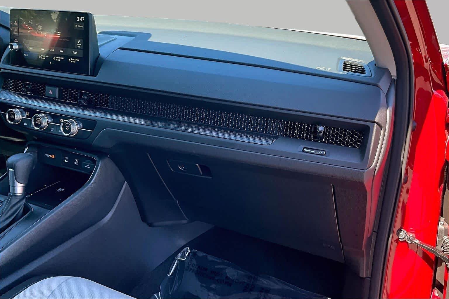 2026 Honda CR-V LX - Photo 18