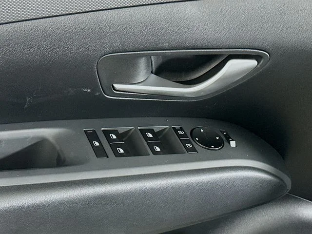 New 2026 Hyundai TUCSON SEL