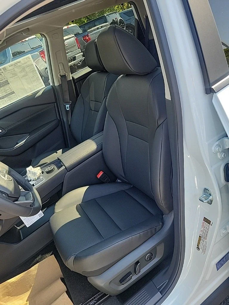 2026 Nissan Rogue SV - Photo 26