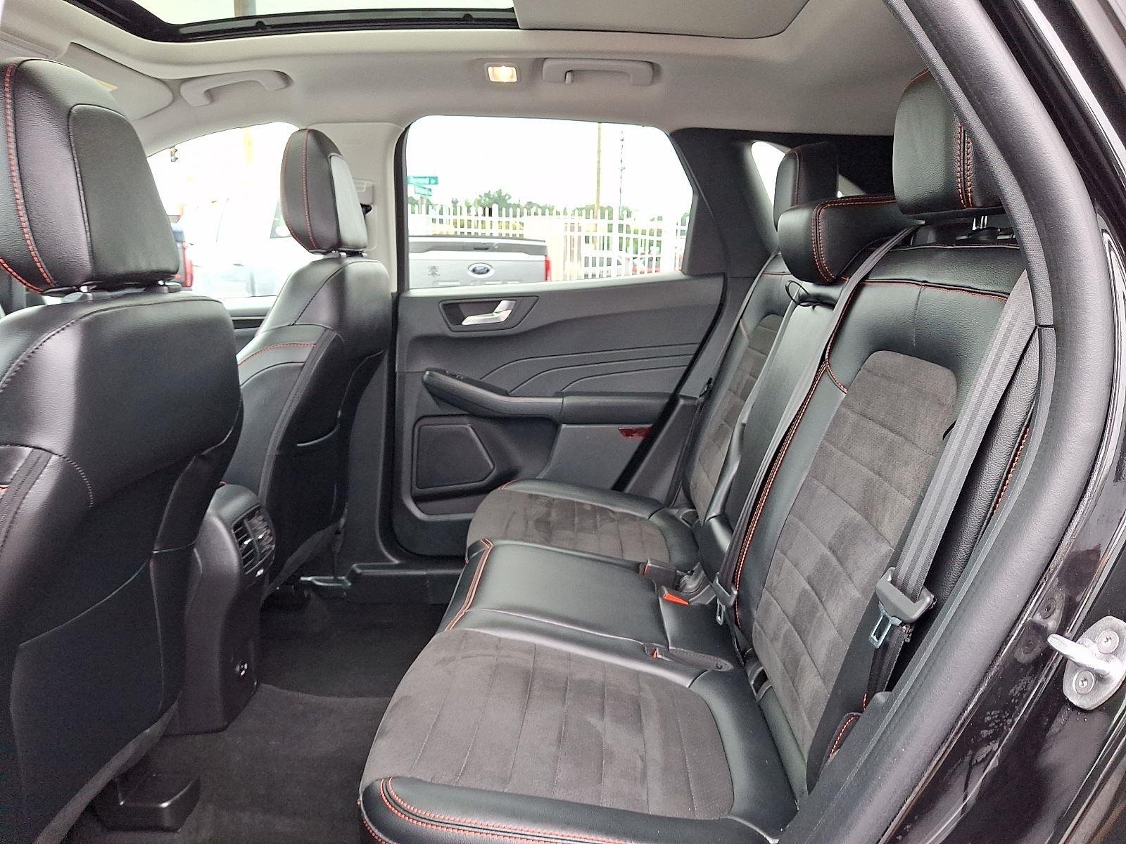 Certified Used 2022 Agate Black Ford SEL image 12