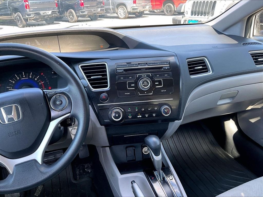 Used 2013 Silver Honda LX image 17