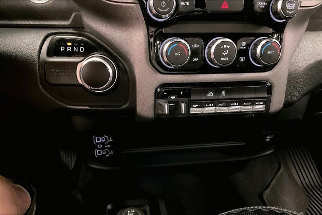 Used 2023 Diamond Black Crystal Pearlcoat Ram Tradesman image 29