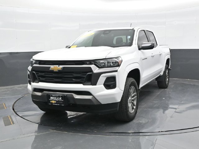 Used 2024 Chevrolet Colorado LT with VIN 1GCPTCEK3R1183290 for sale in Kansas City