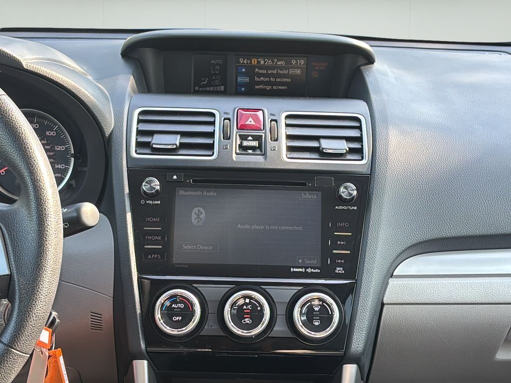 Used 2018 Quartz Blue Pearl Subaru 2.5i Premium image 24