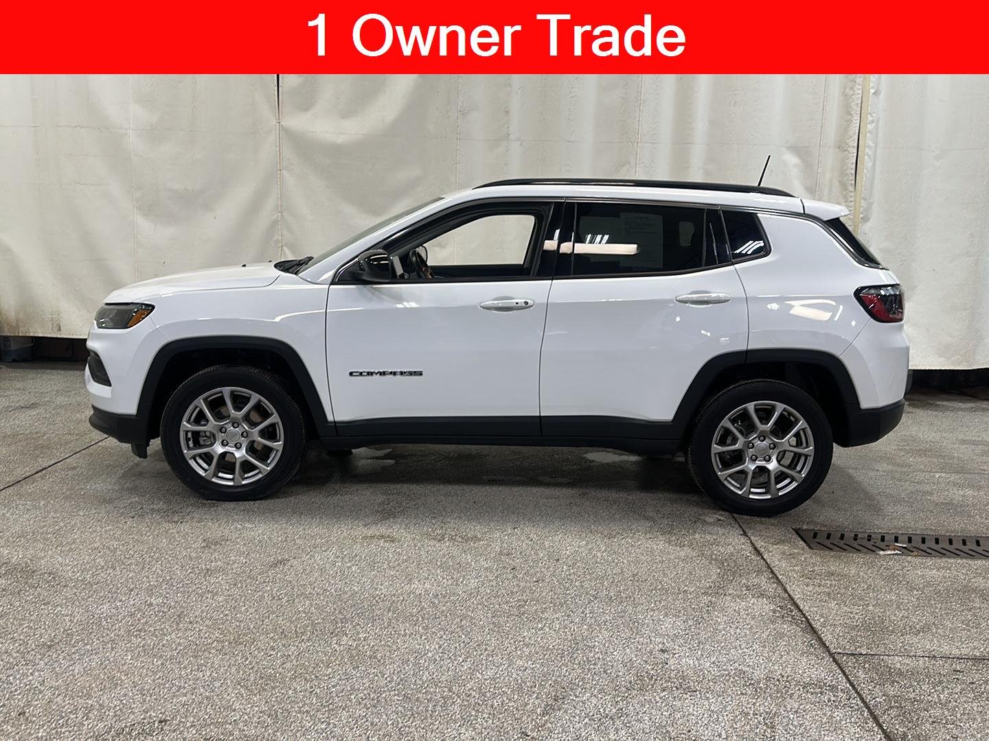 Certified 2022 Jeep Compass Latitude Lux with VIN 3C4NJDFBXNT201711 for sale in Waconia, Minnesota