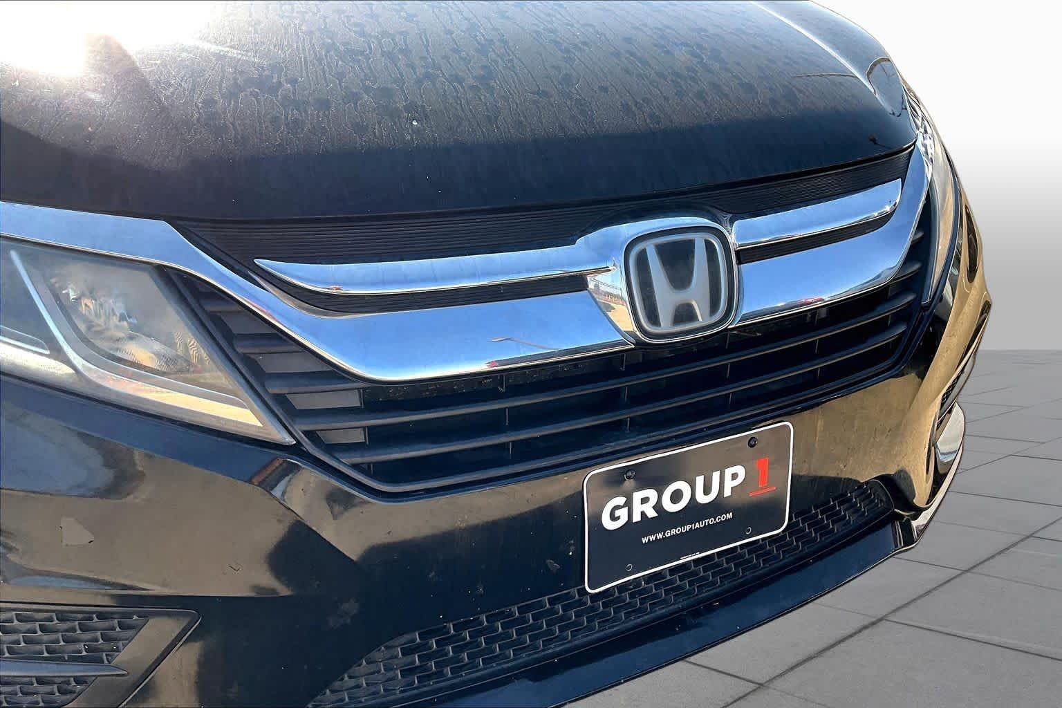 Used 2018 BLACK Honda EX-L image 29