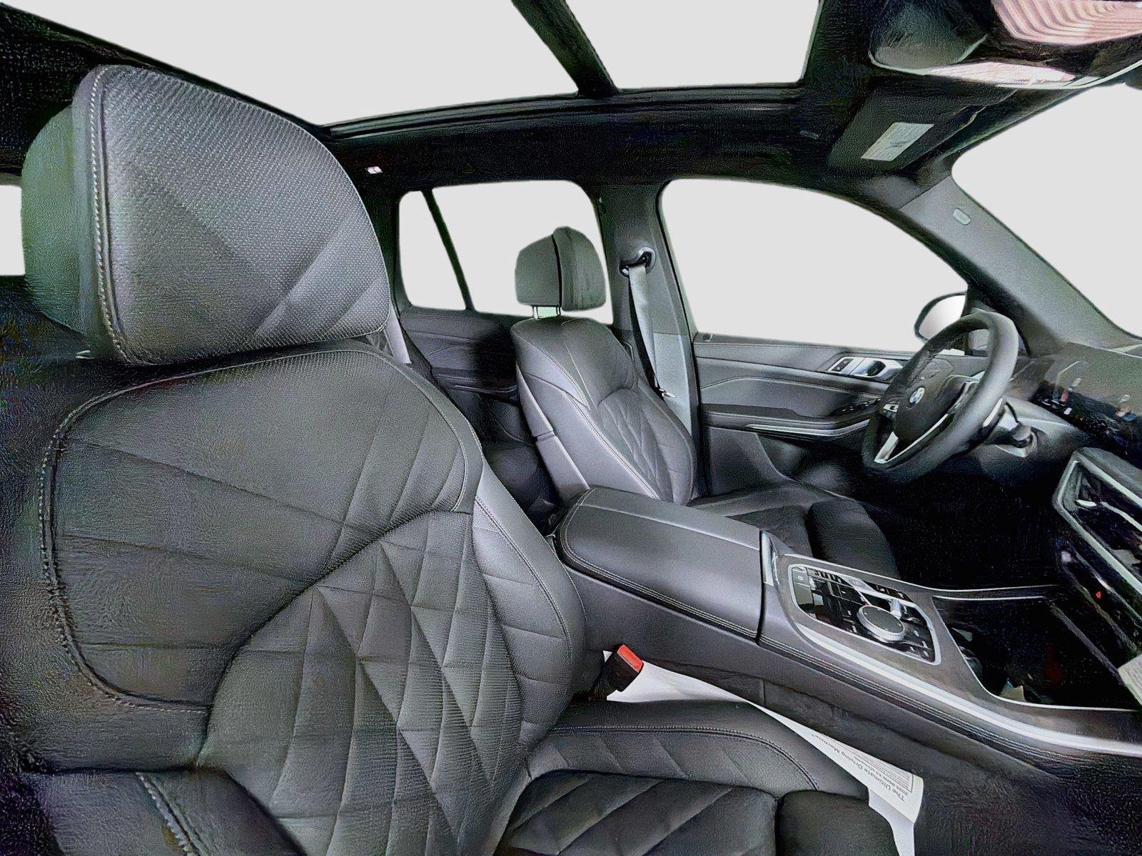 New 2026 Skyscraper Grey Metallic BMW sDrive40i image 30