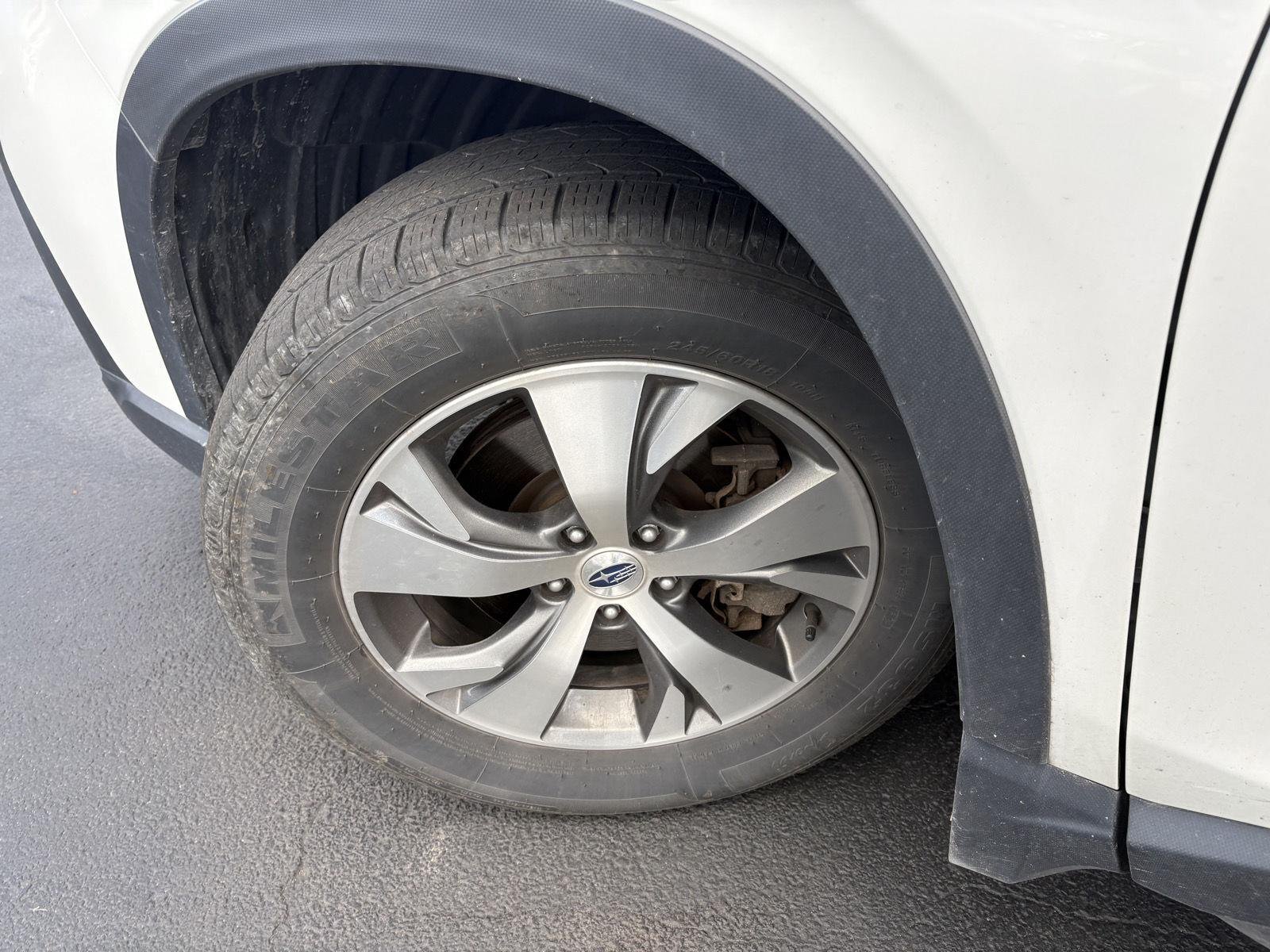 Used 2023 Crystal White Pearl Subaru Premium image 18