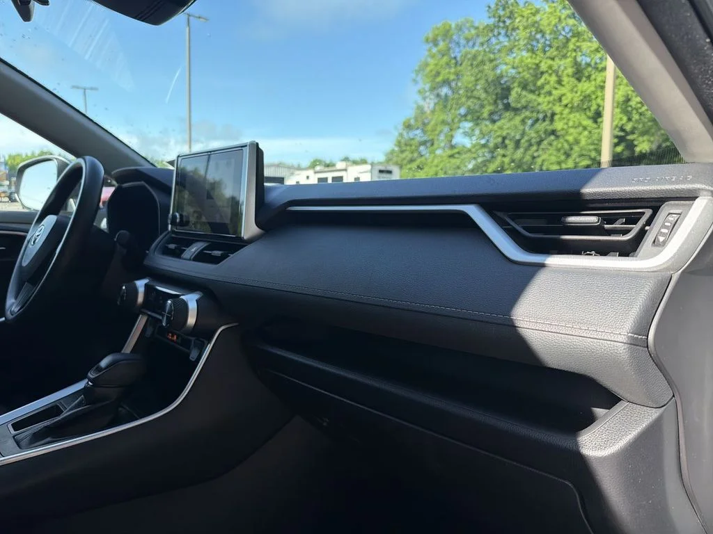 Used 2024 Silver Toyota XLE image 29