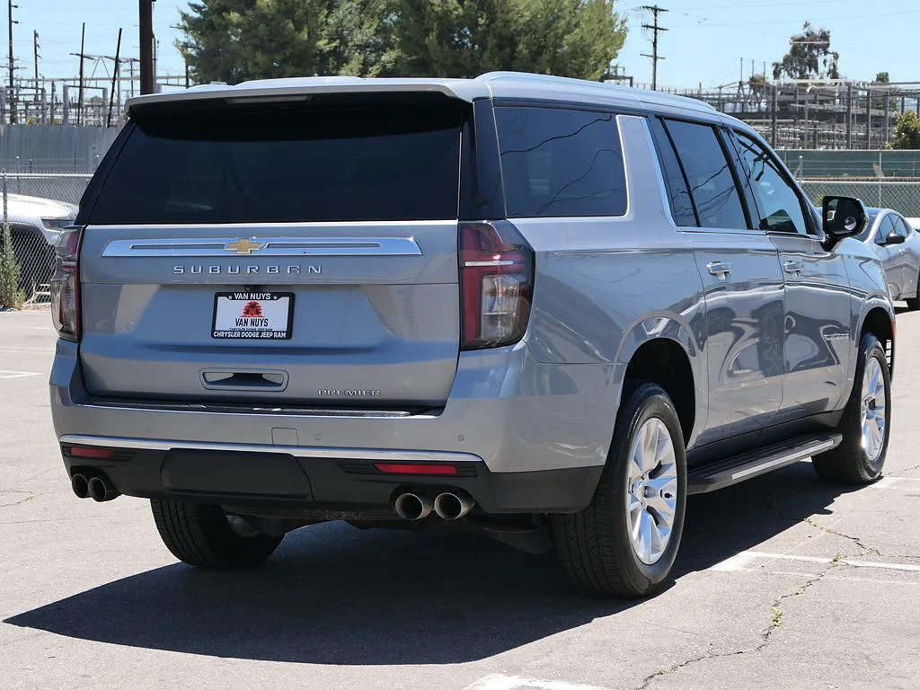 Used 2024 Sterling Gray Metallic Chevrolet Premier image 3