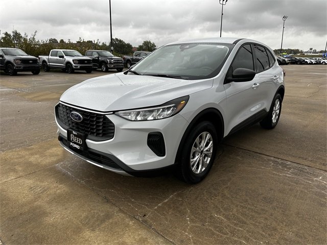 2026 Ford Escape Active photo 4