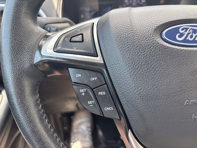 Used 2024 Silver Ford SEL image 18