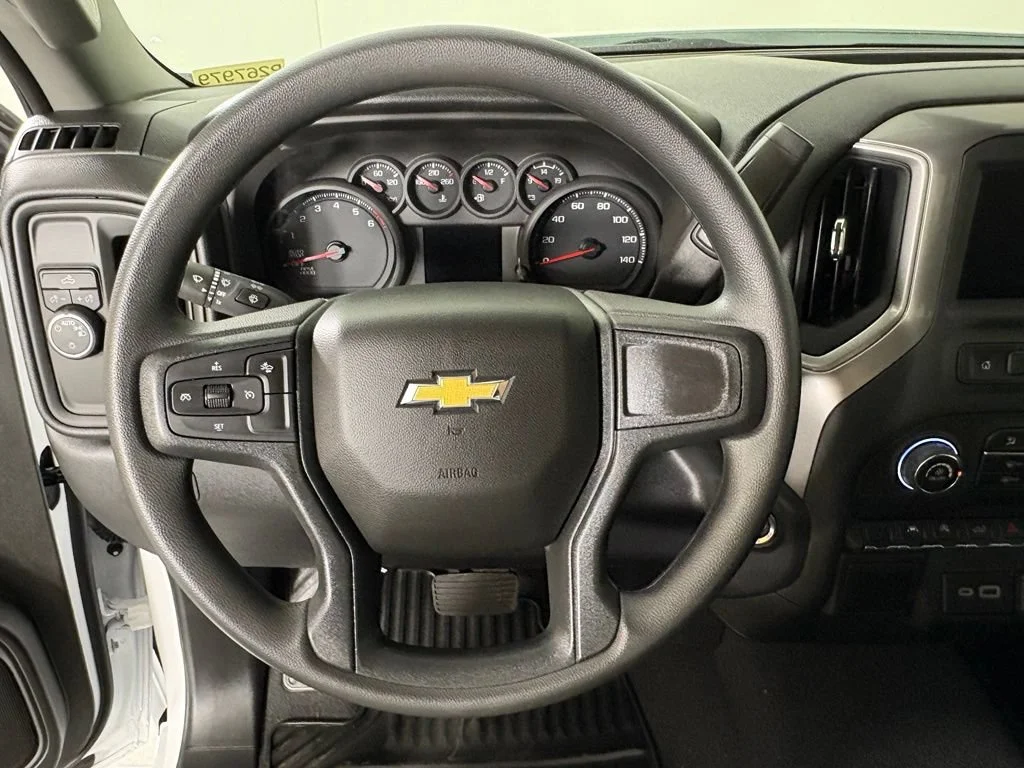 New 2026 Summit White Chevrolet Custom image 28