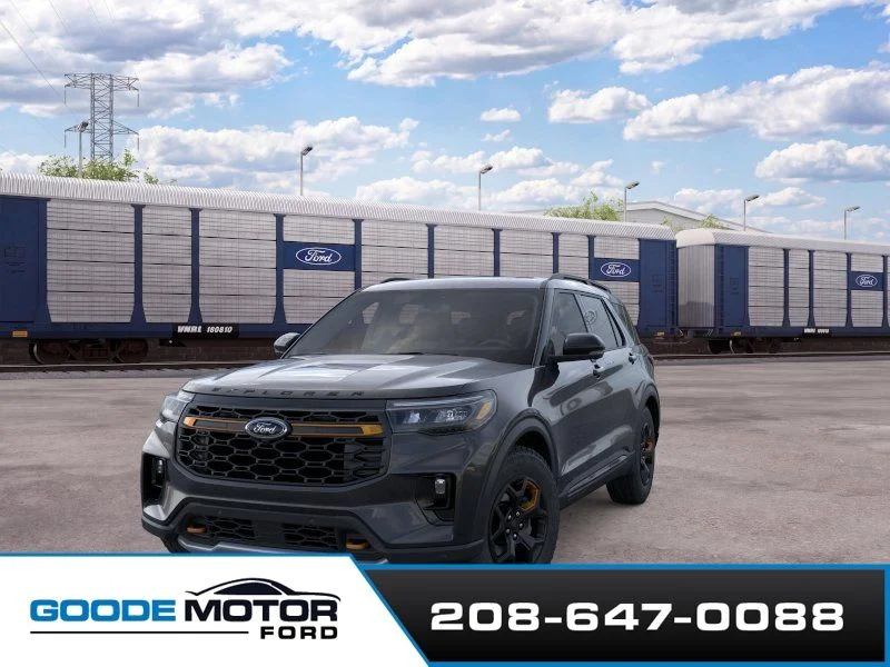 New 2026 Agate Black Metallic Ford Tremor® image 2