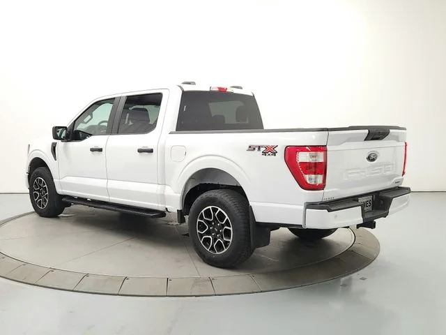 Used 2023 White Ford XLT image 5
