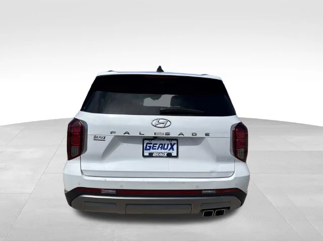 Used 2025 White Hyundai Limited image 10