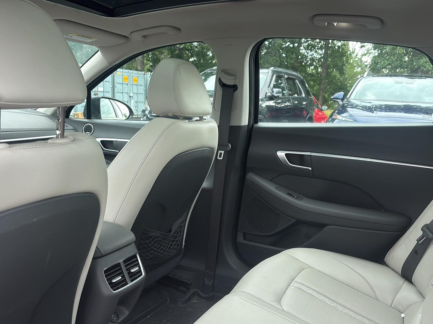 Used 2020 Portofino Gray Hyundai SEL image 14