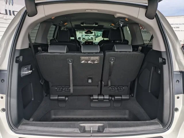 2024 Honda Odyssey Elite - Photo 13