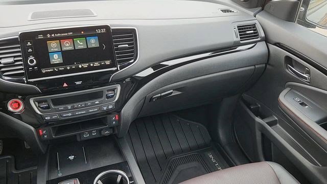 2025 Honda Ridgeline Black Edition - Photo 6