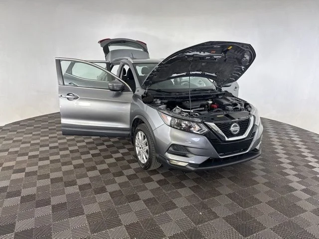 Used 2021 Gray Nissan SV image 12