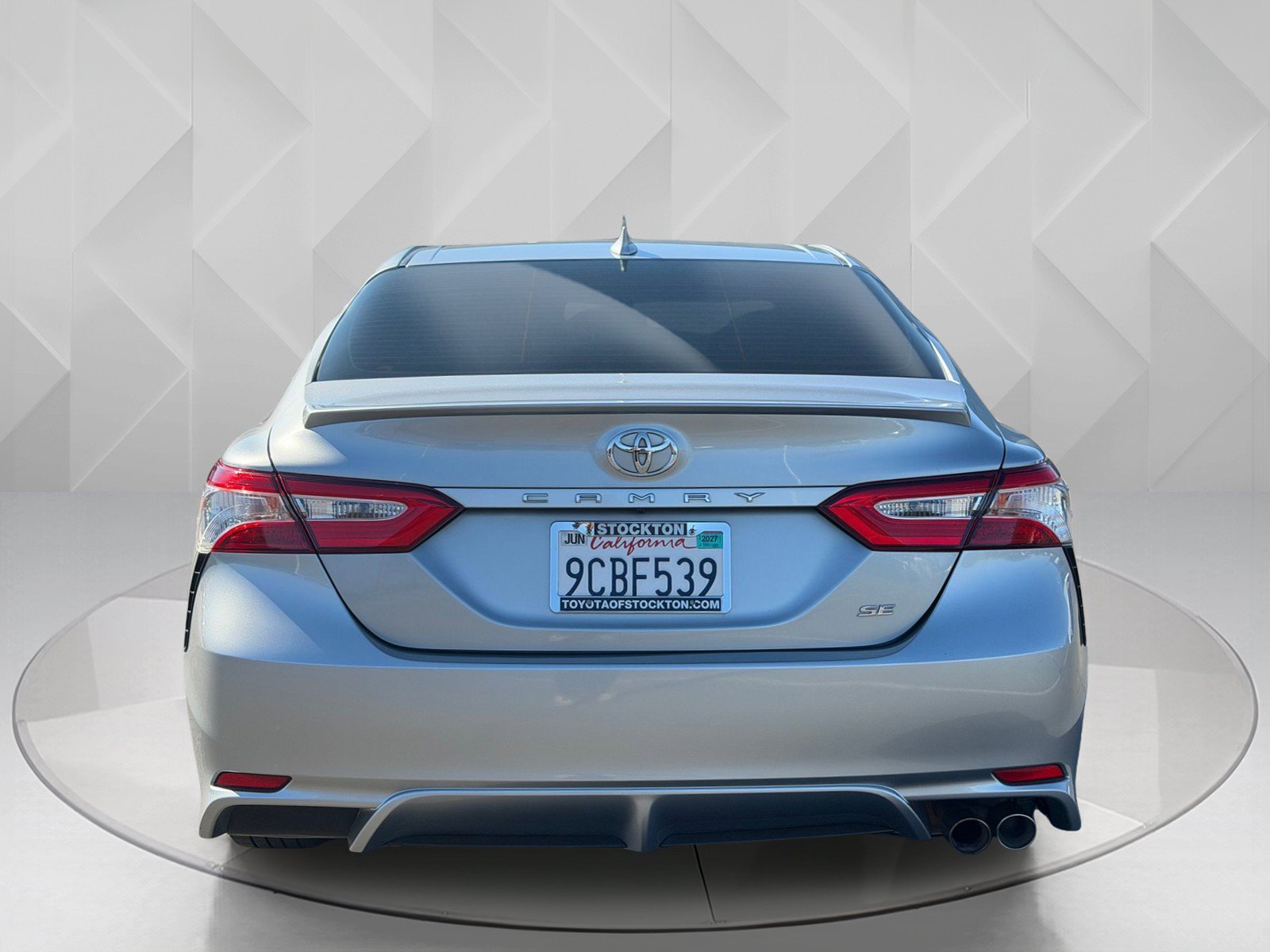 Used 2020 Celestial Silver Metallic Toyota SE image 4