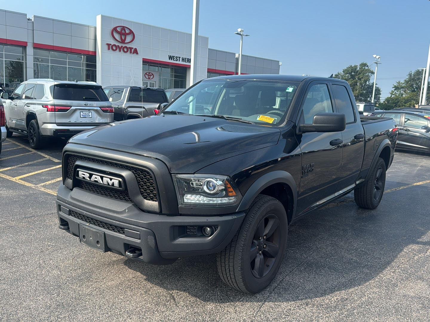 Used 2020 Diamond Black Crystal Pearlcoat Ram Warlock image 3