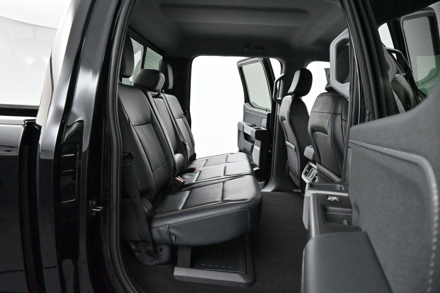 Used 2024 Agate Black Ford LARIAT image 32