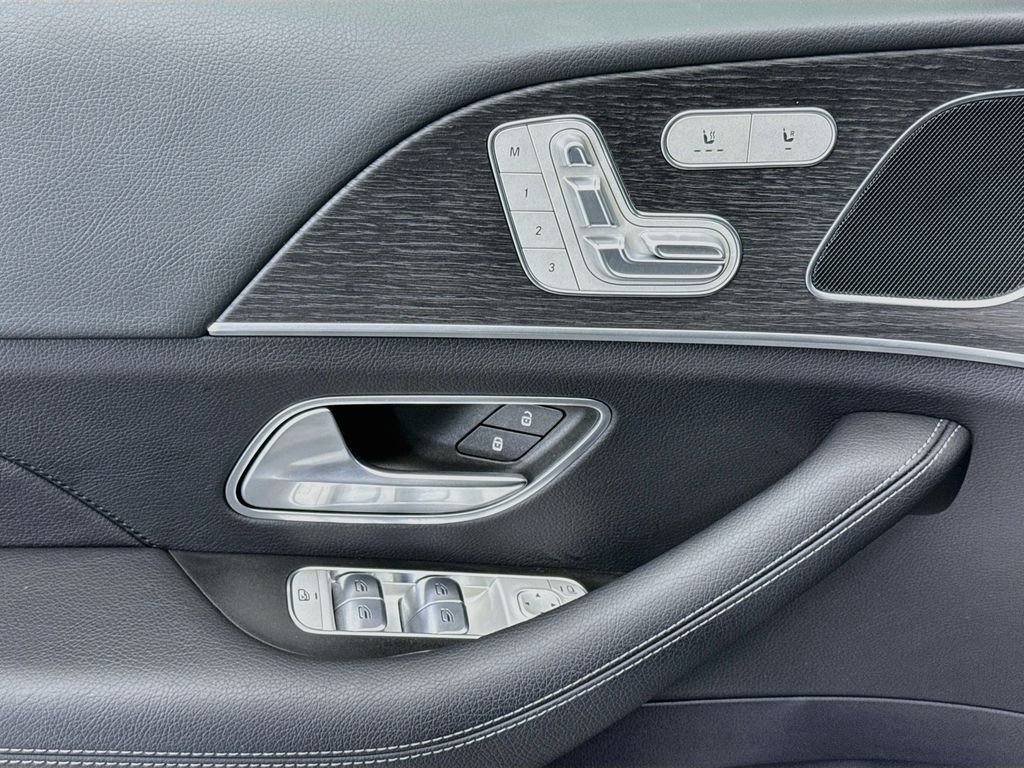 Certified Used 2026 Black Mercedes-Benz GLE 350 image 22