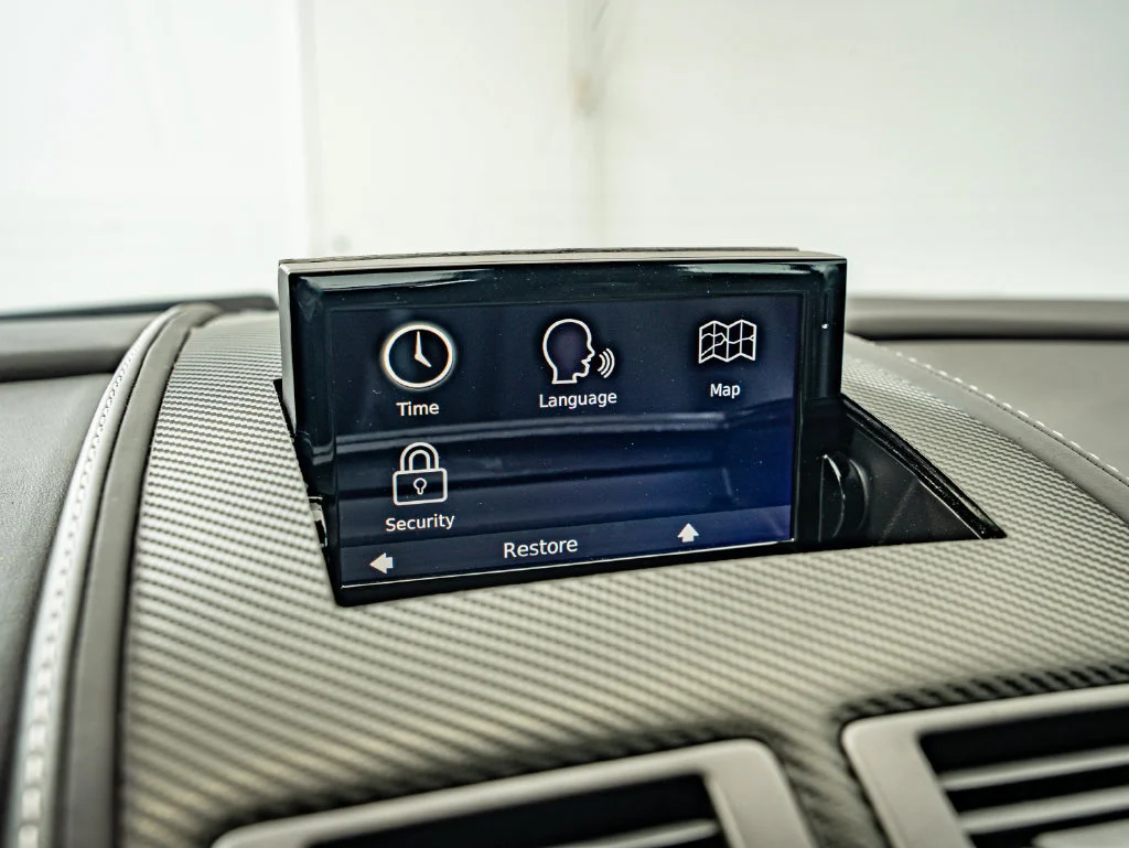 Used 2015 Skyfall Silver Aston Martin  image 29